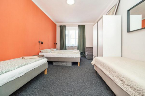 8 bed flat in great location